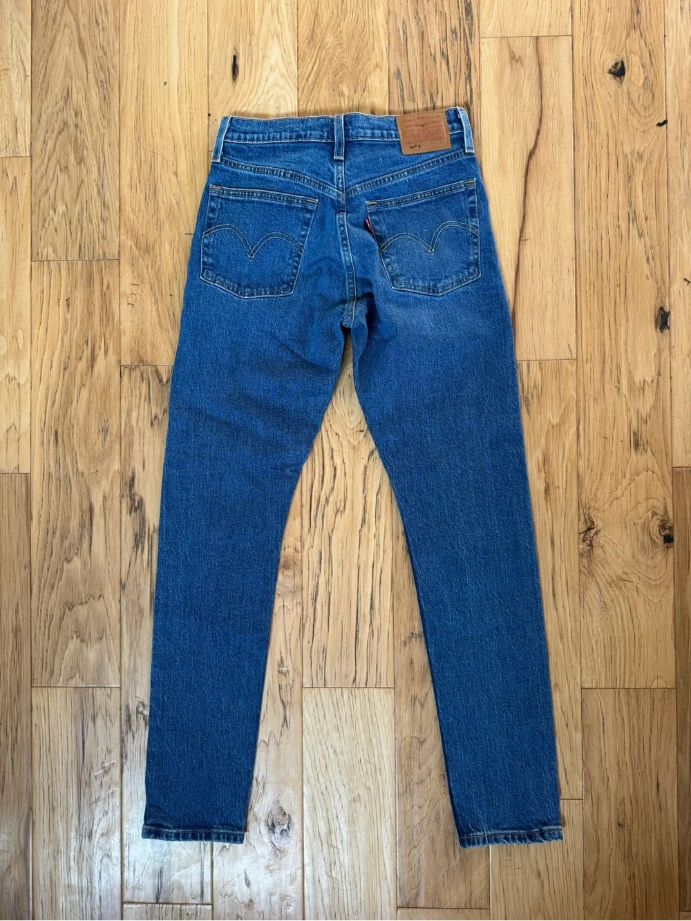 Levi’s Classic Women’s Blue Slim Fit Jeans